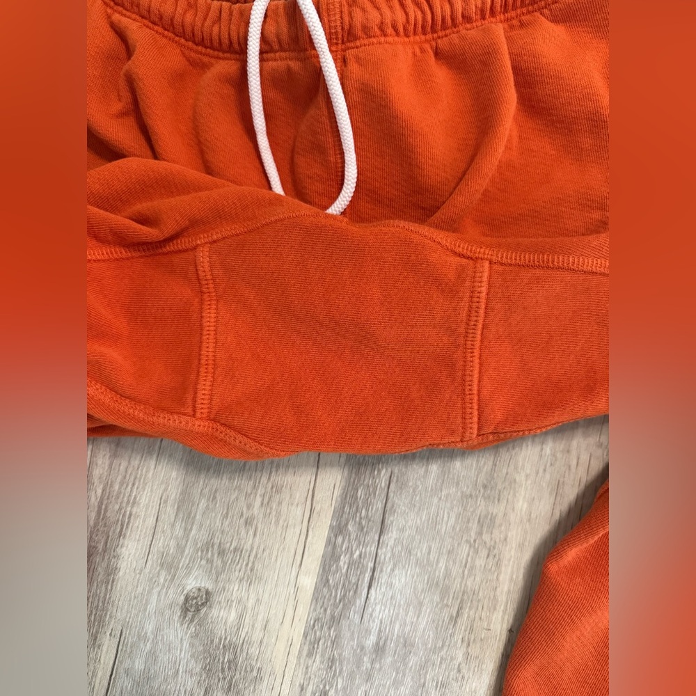 Free city logo Orange sweatpants size Small 3/4 length - Picture 6 of 9